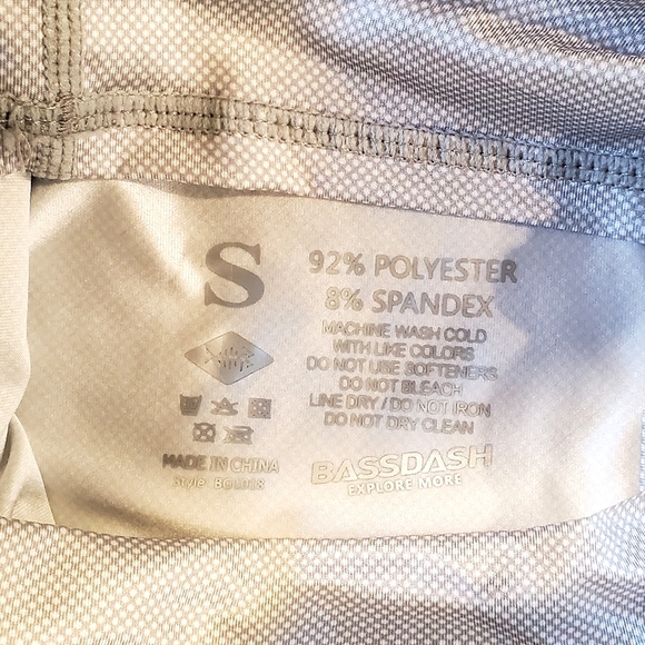 Bassdash hoodie sunshirt with face/neck gaiter - Picture 5 of 7